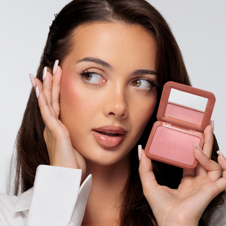 CZAS NA MAKIJAŻOWE PEREŁKI